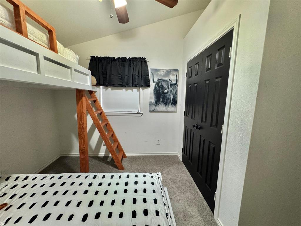 Moss Lake Estate - Residential