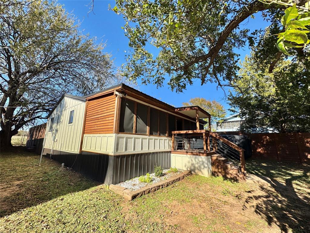 Moss Lake Estate - Residential