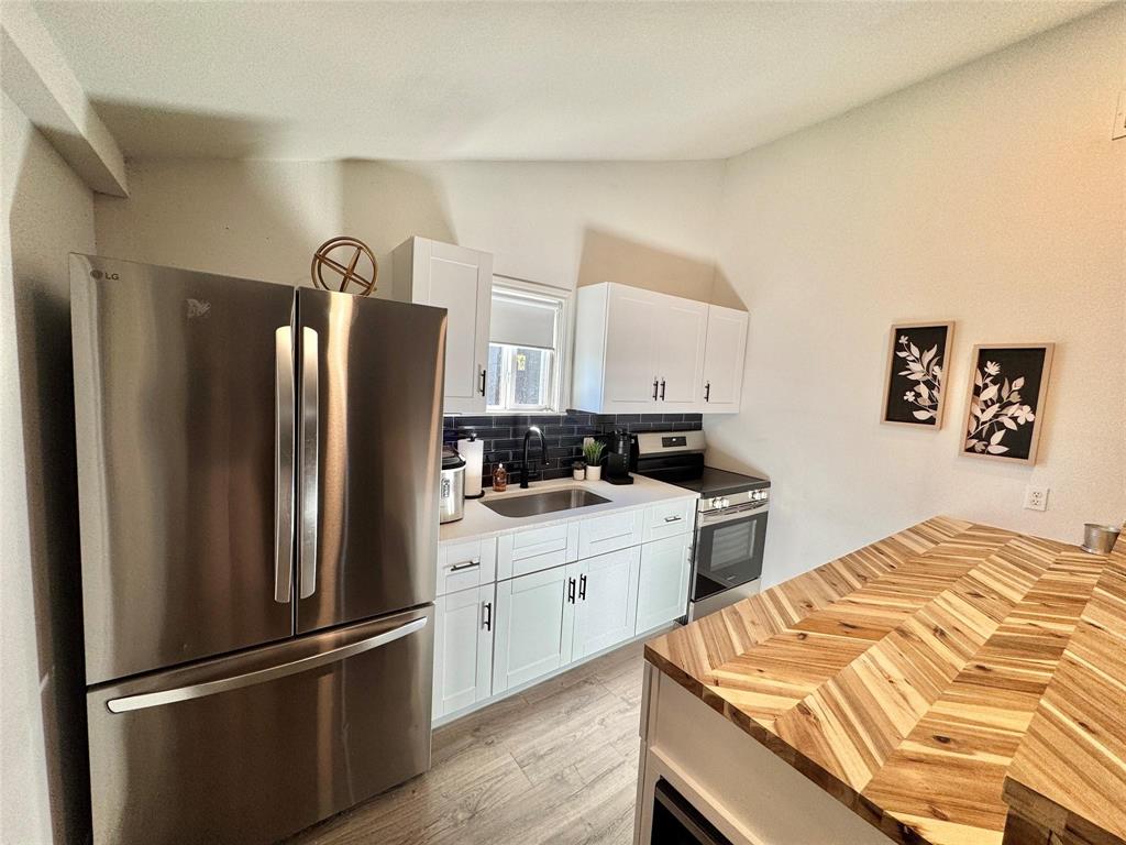 Moss Lake Estate - Residential