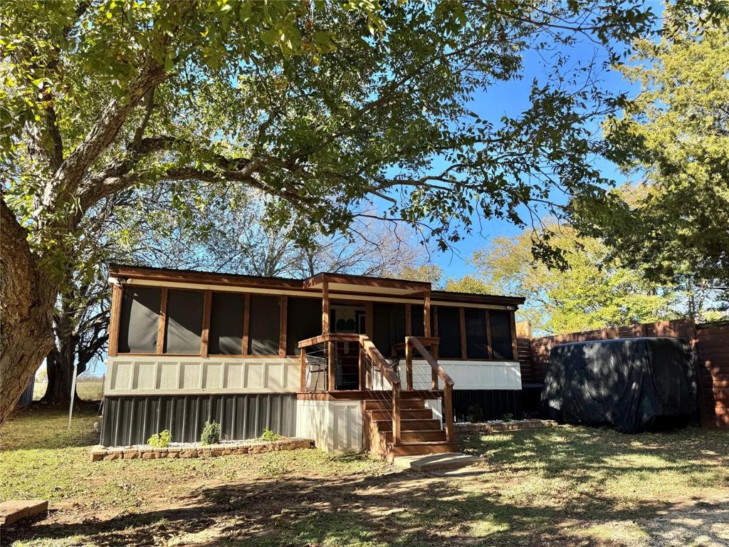 Moss Lake Estate - Residential