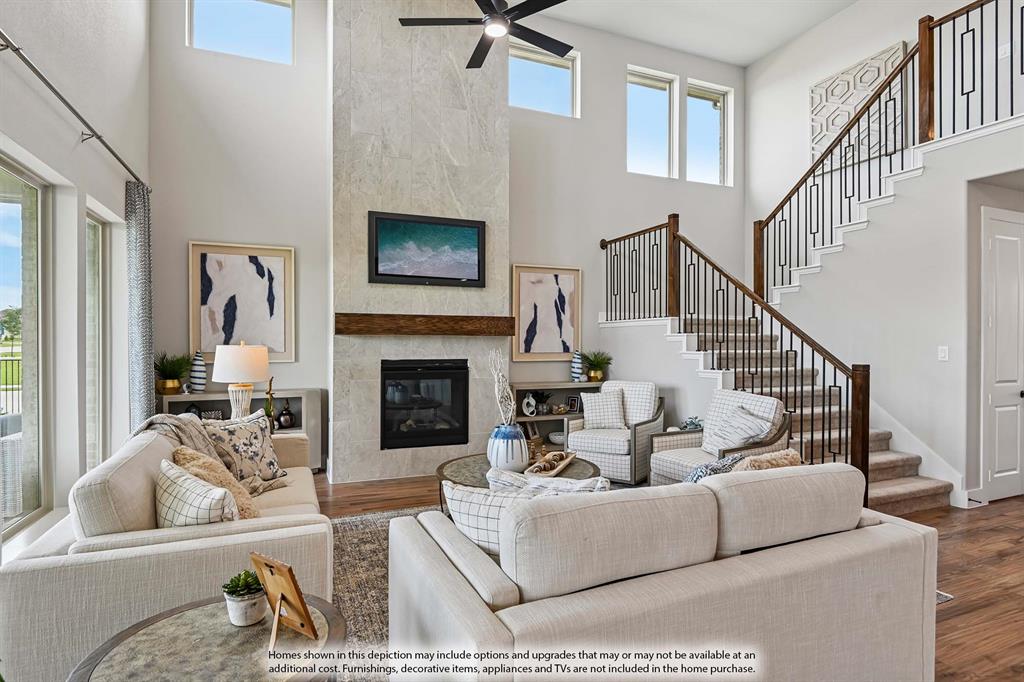 2402 Lakeside Drive