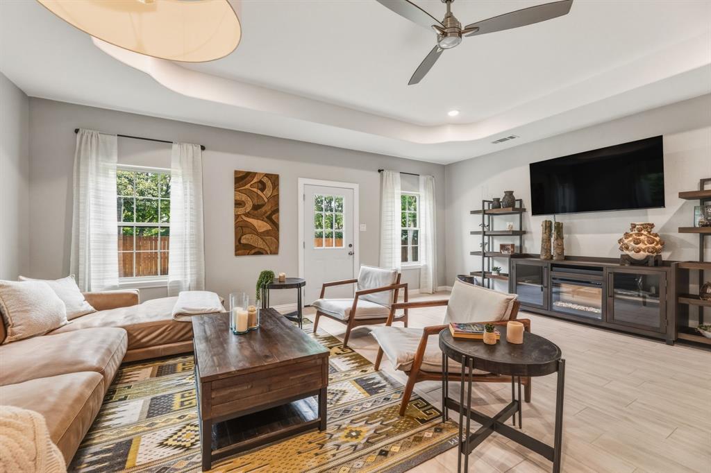 Wilshire - Residential