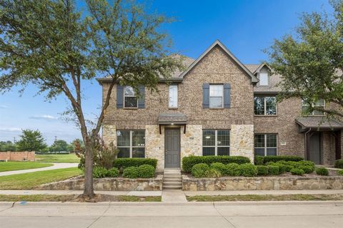 Photo of 5340 Locust Drive, McKinney, TX 75070 (MLS # 21255052)