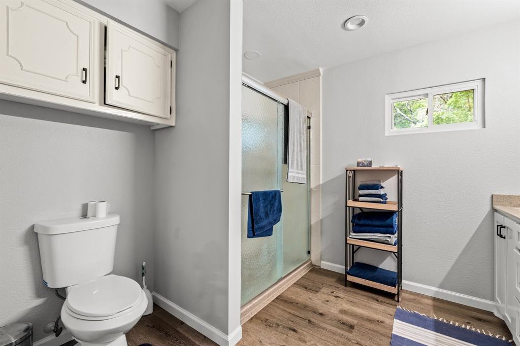 A1084A - J. ROGERS - Residential