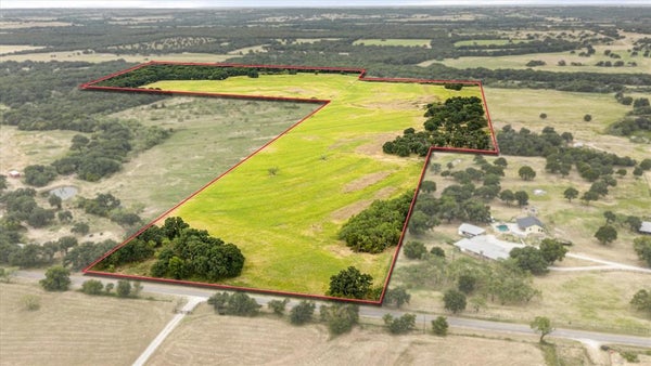 ADDRESS PRIVATE, LIPAN, TX 76462 - Image 0a93cc9bbced23883aa8e036fe343209/3611731810