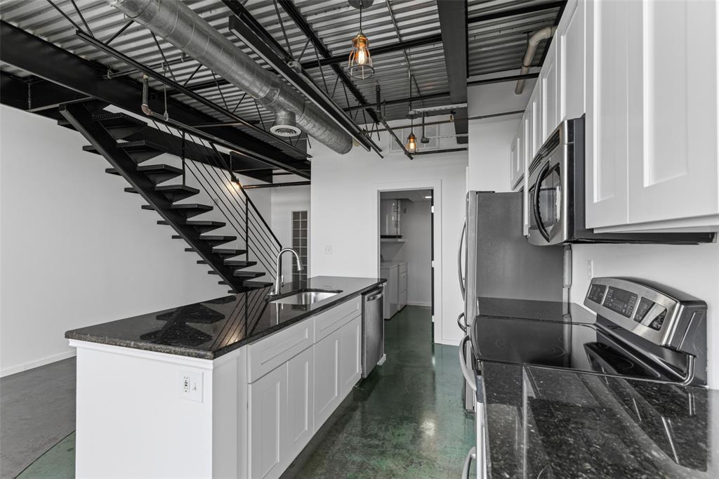 3110 Thomas Avenue 505