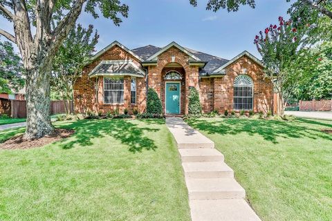Photo of 4801 Baton Rouge Boulevard, Frisco, TX 75035 (MLS # 21100268) Photo of 4801 Baton Rouge Boulevard, Frisco, TX 75035 (MLS # 21100268)