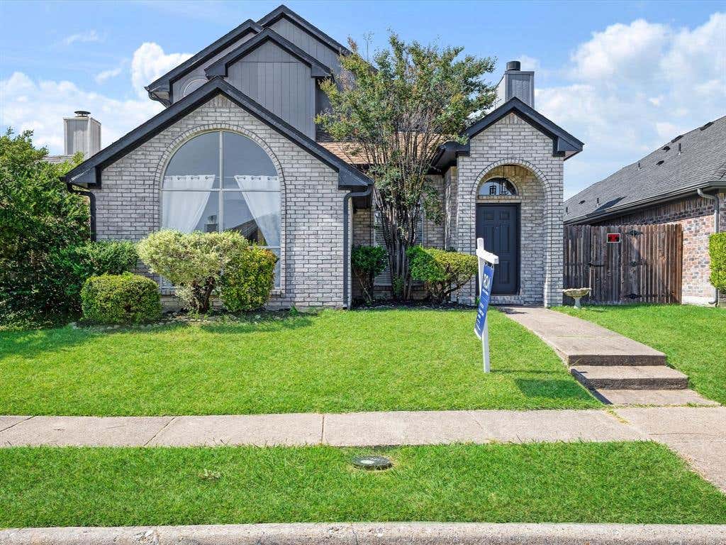 Photo of 2409 Baretta Drive, Mesquite, TX 75181 (MLS # 21349431)