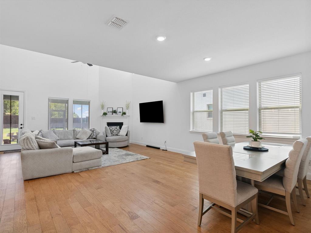 The Ridge at Northlake - Residential