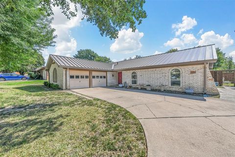 A home in Hurst