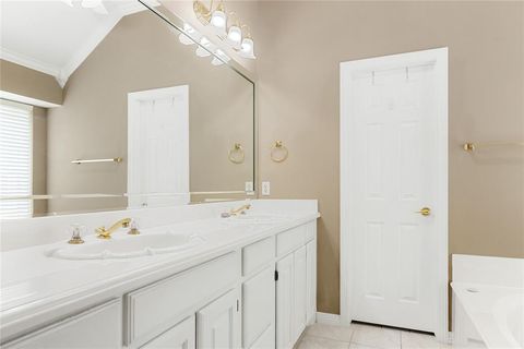 Tiny photo for 118 W Greenbriar Lane, Colleyville, TX 76034 (MLS # 21176339)