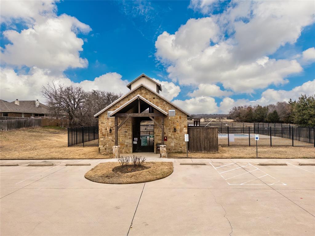 Westover Village Estates Ph - Residential