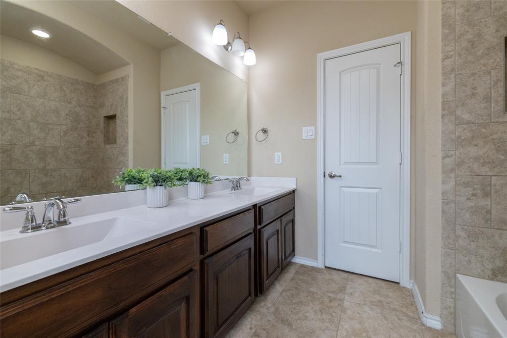 Westover Village Estates Ph - Residential