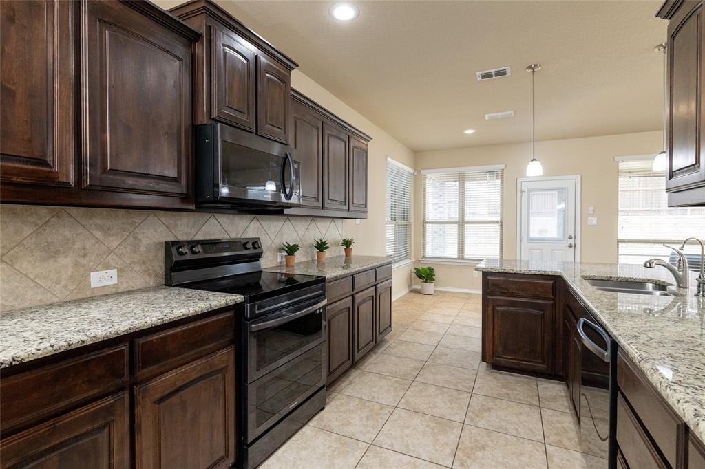 Westover Village Estates Ph - Residential