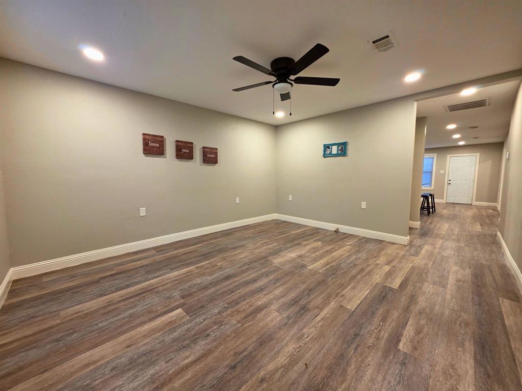 Pages East Side - Residential Lease