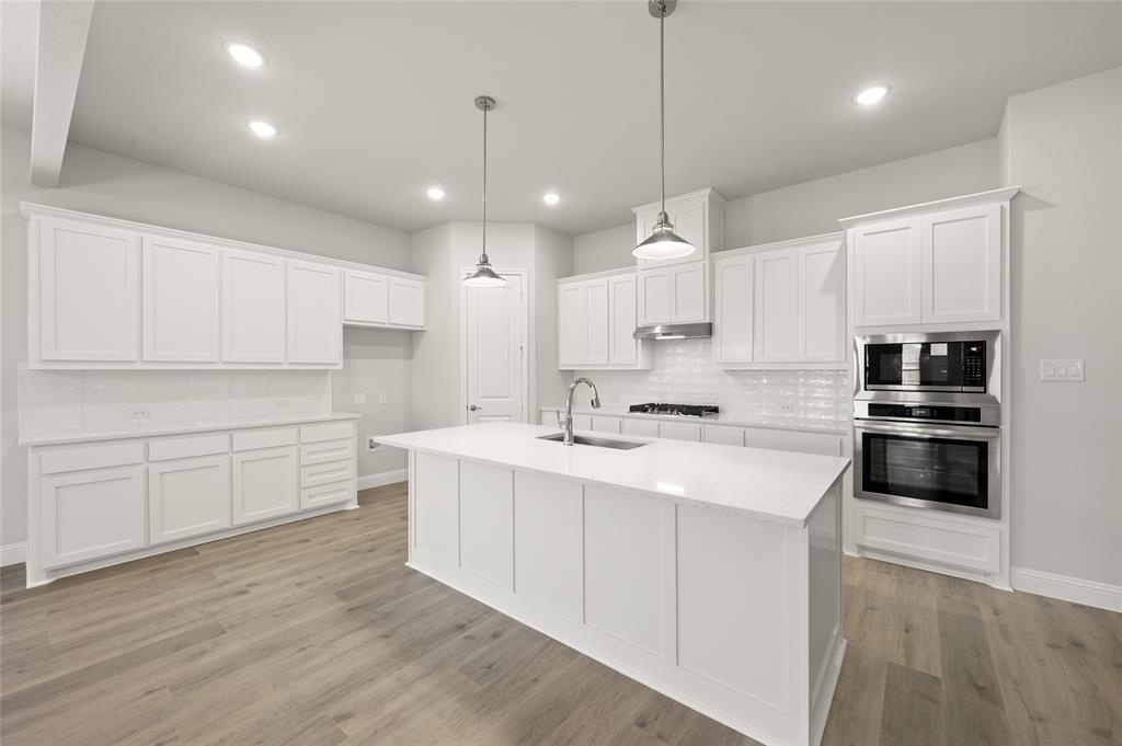 Sheppards Place Ph 3 - Residential