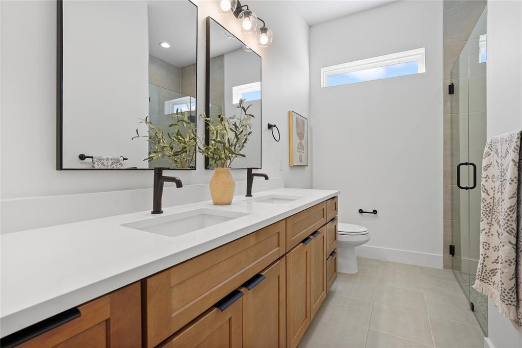 East We Go - Residential Lease