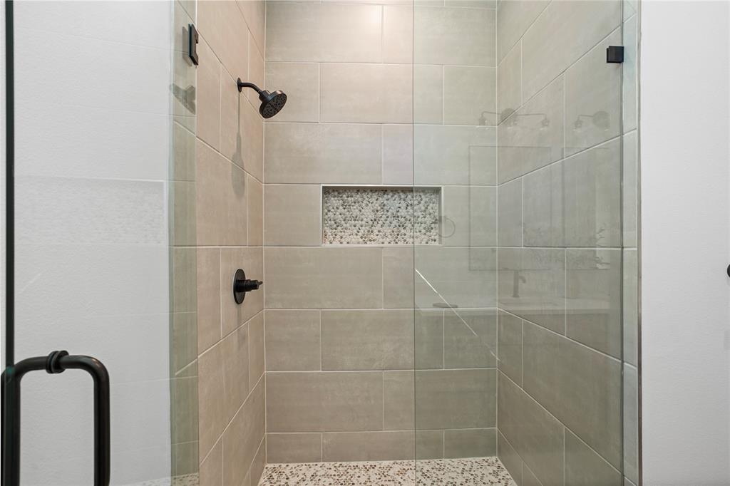 East We Go - Residential Lease