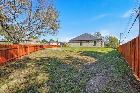 Tiny photo for 1444 Firebird Drive, Dallas, TX 75241 (MLS # 21096535)