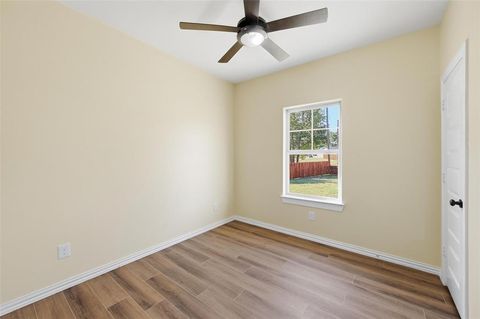 Tiny photo for 1444 Firebird Drive, Dallas, TX 75241 (MLS # 21096535)