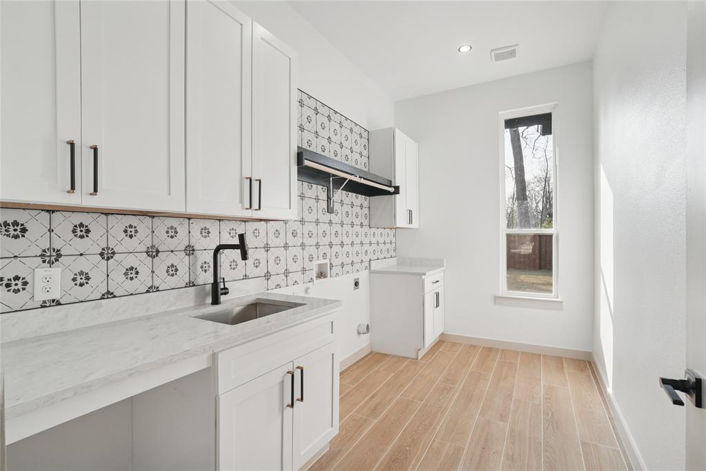 Paradise Bay - Residential