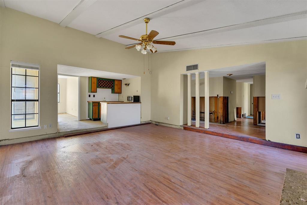 COLONY NO 19 - Residential