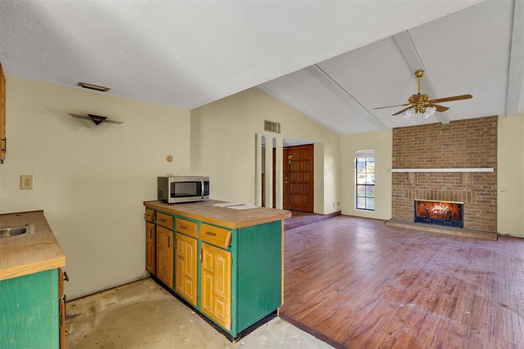 COLONY NO 19 - Residential