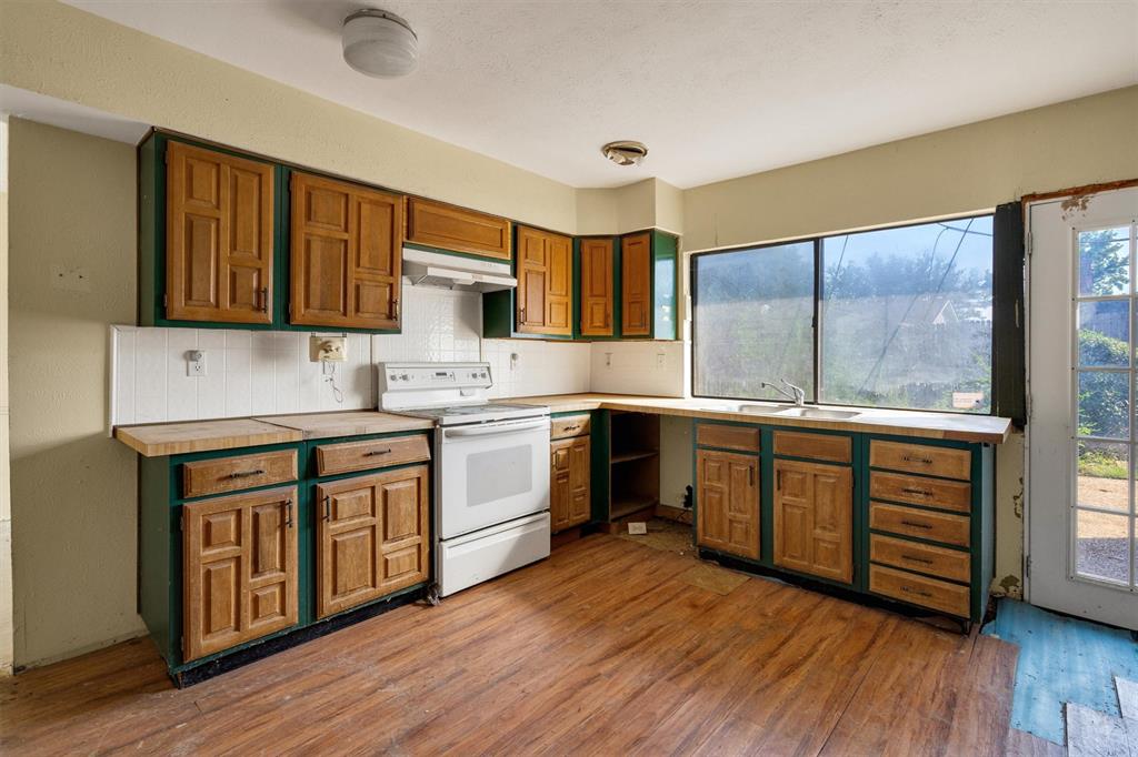 COLONY NO 19 - Residential