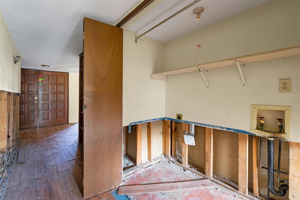 COLONY NO 19 - Residential