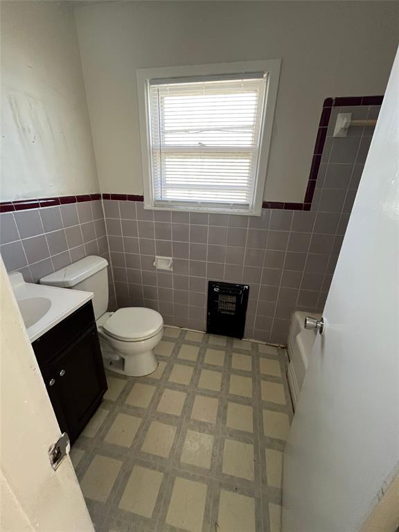 Elmwood West - Residential Lease