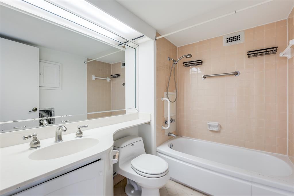 Turtle Creek North Condominiums - Residential