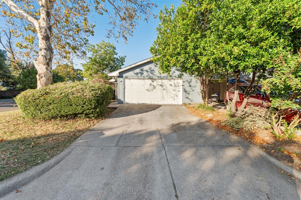 Saint Claire Woods Twnhs - Residential Lease