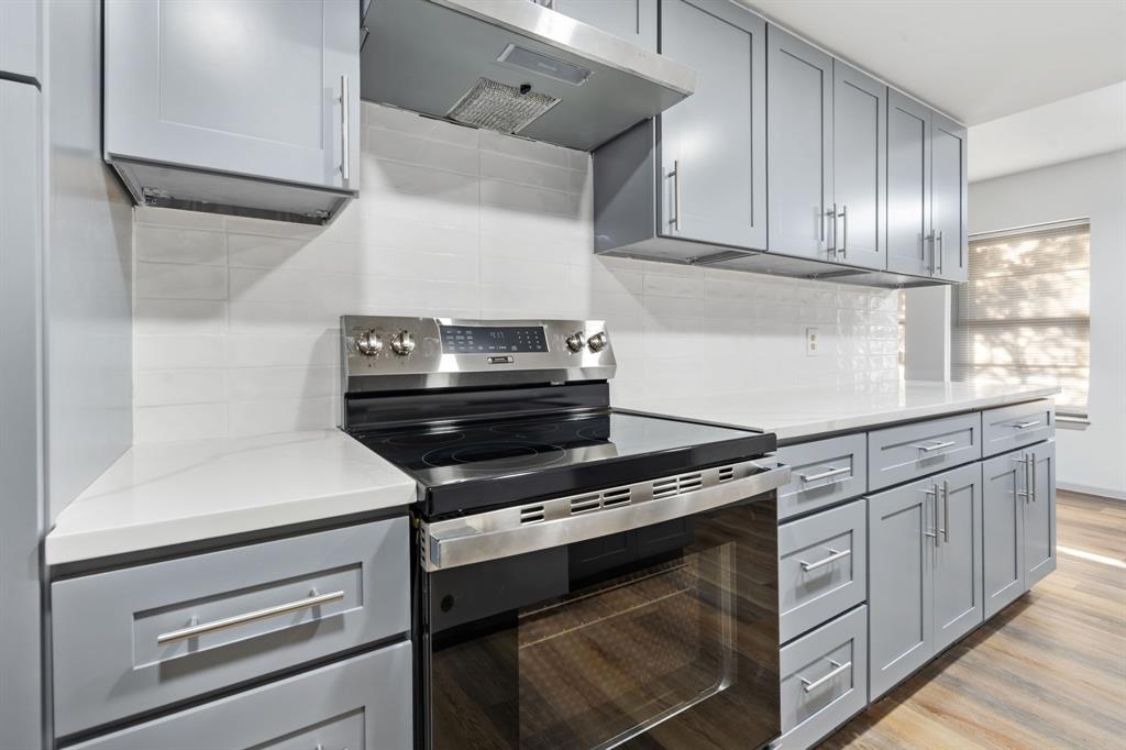 Saint Claire Woods Twnhs - Residential Lease