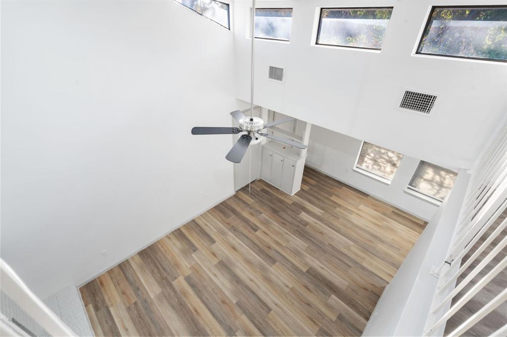 Saint Claire Woods Twnhs - Residential Lease