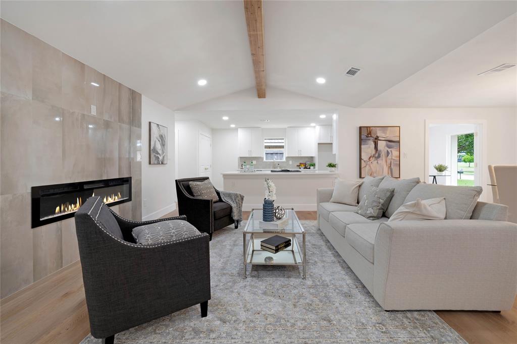 2520 Delmar Drive