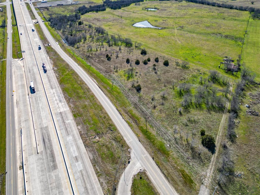 Corsicana - Commercial Sale