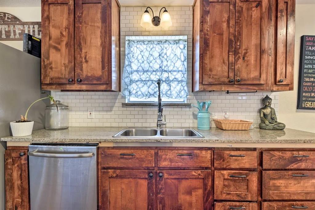 Meadowbrook Estates Add - Residential Lease