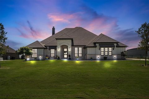 1109 Heritage Drive Justin TX 76247