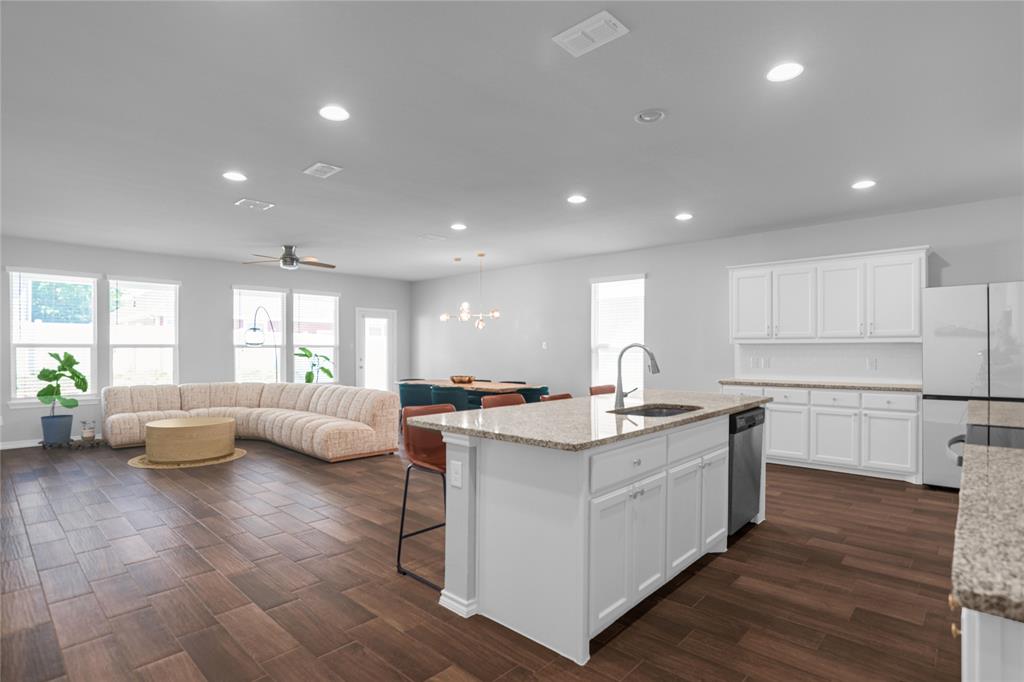 The Landing At Provi - Residential