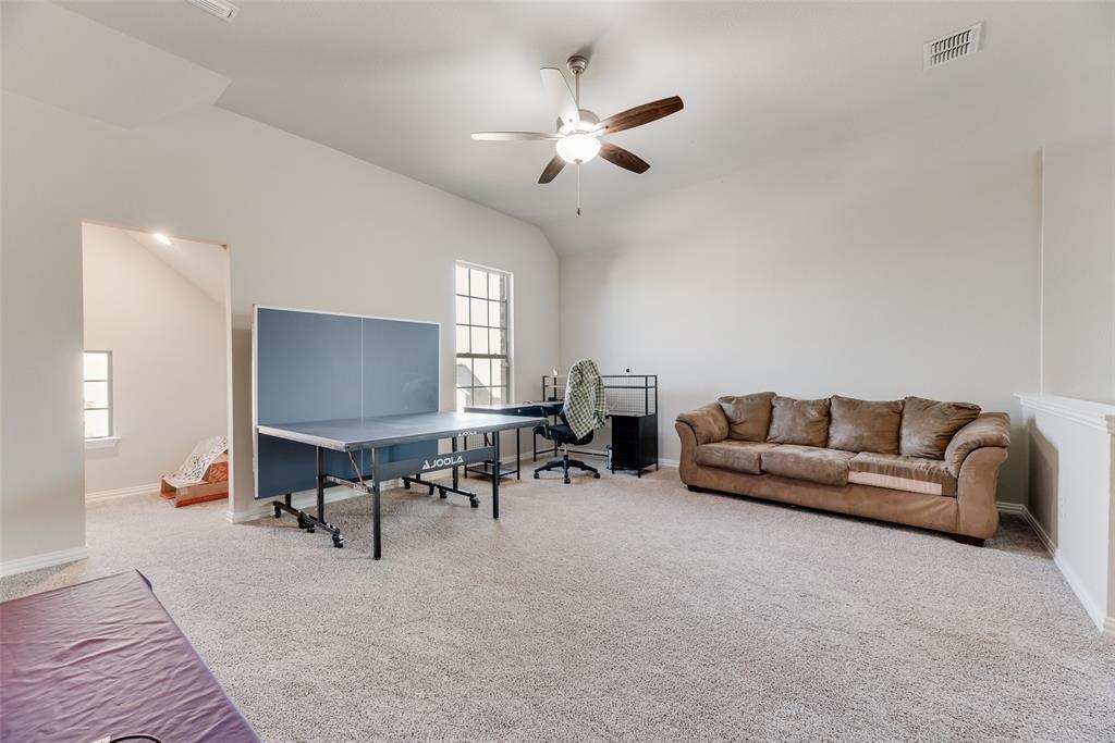 Seventeen Lakes Add - Residential Lease