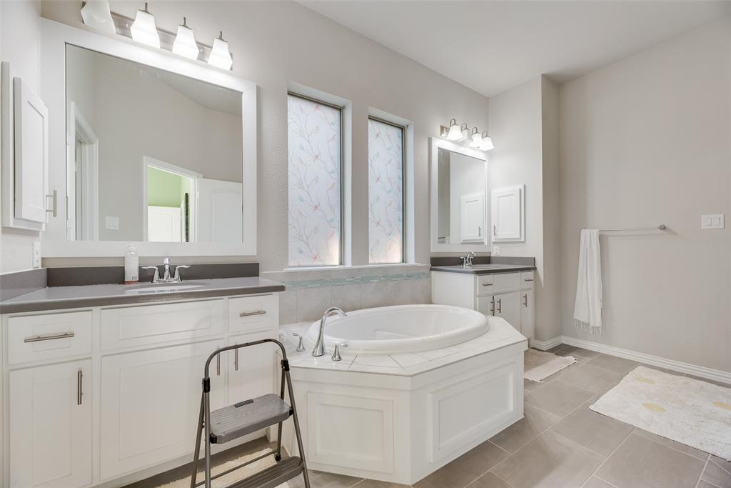 Seventeen Lakes Add - Residential Lease