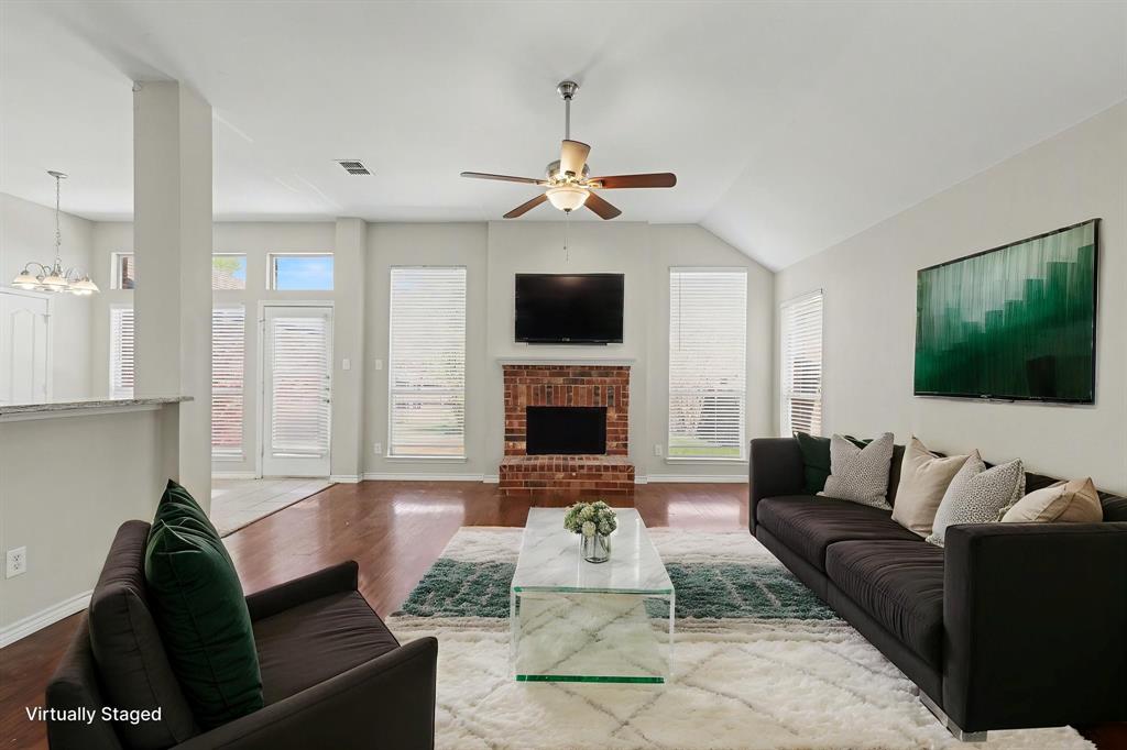 11816 Rocky Point Drive