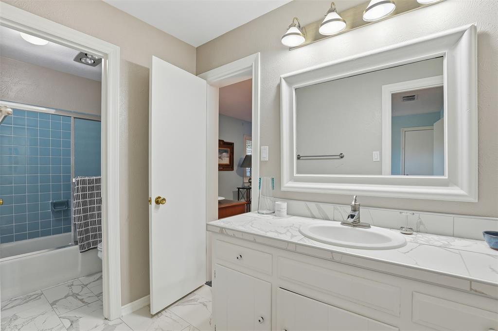 Ridglea Country Club Estate - Residential