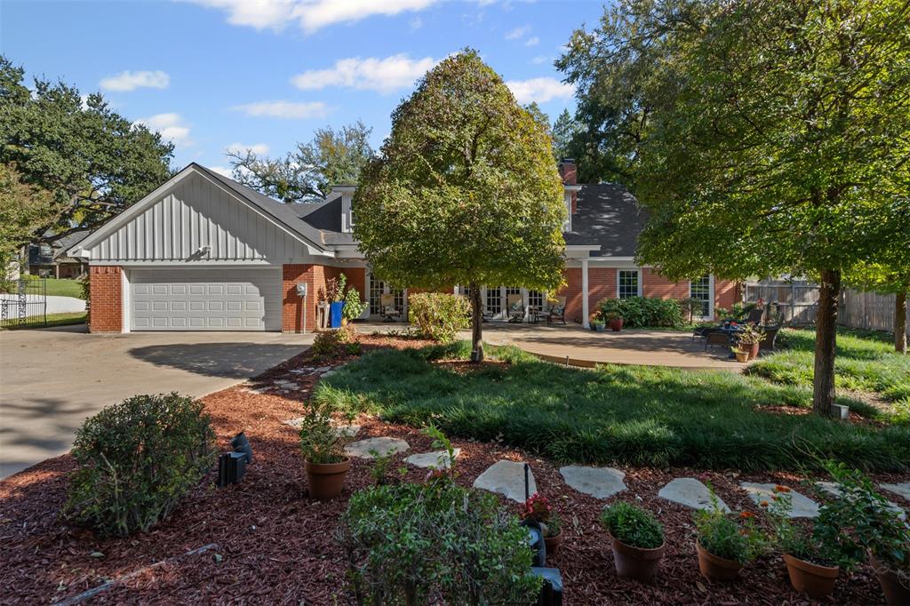 Ridglea Country Club Estate - Residential