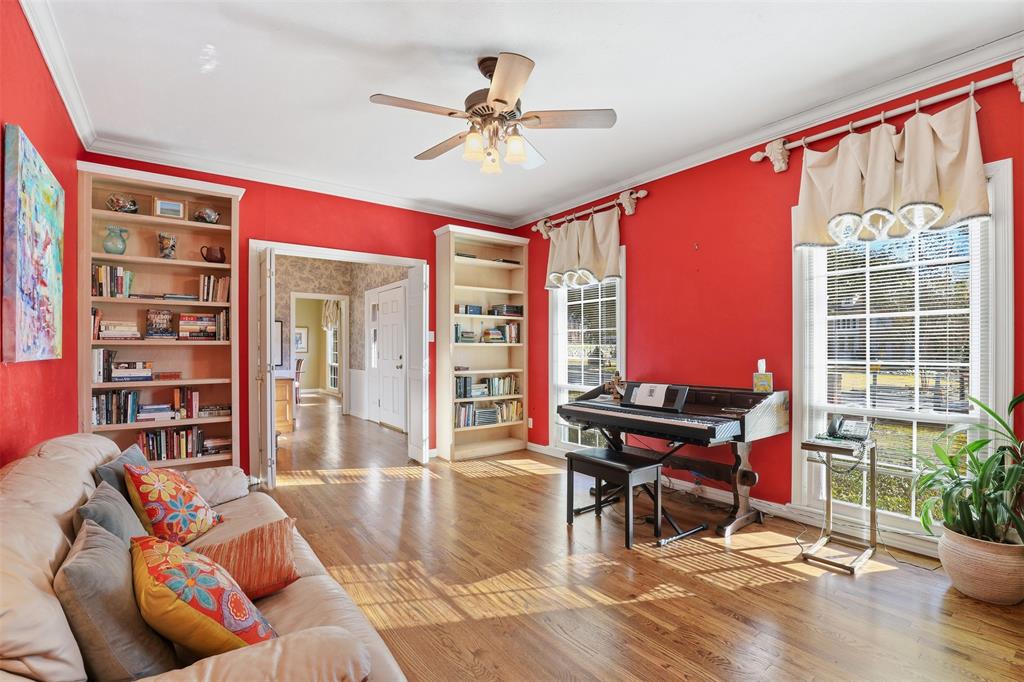 Ridglea Country Club Estate - Residential