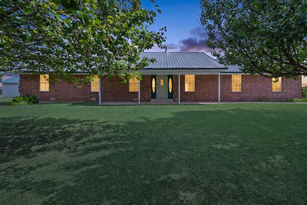2271 FARM ROAD 2949 N