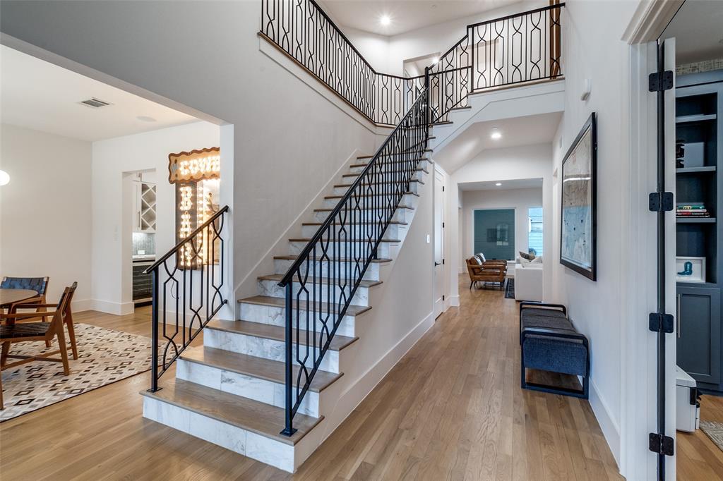 S M U Heights - Residential