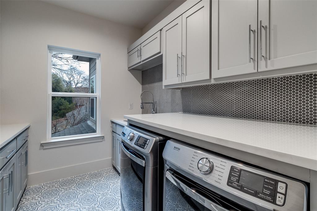 S M U Heights - Residential