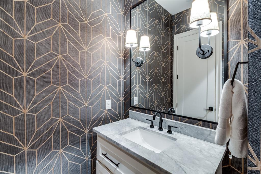 S M U Heights - Residential