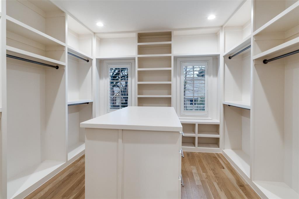 S M U Heights - Residential